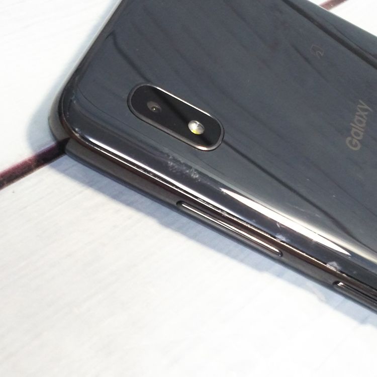 au Galaxy A20 SCV46 Black  694