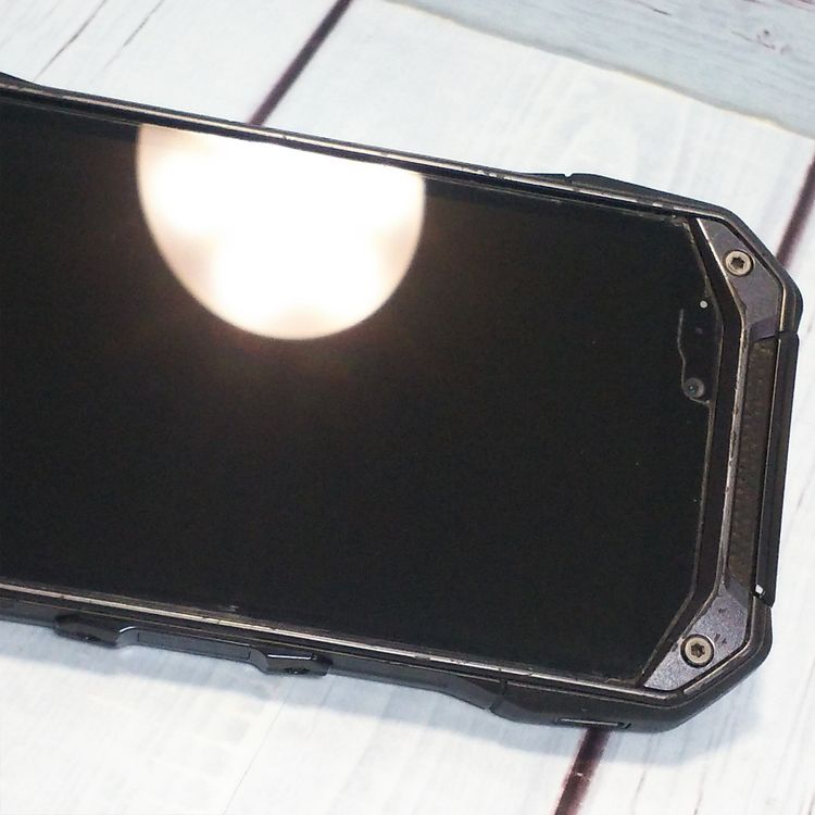 au ������ TORQUE G04 �֥�å� KYV46  631