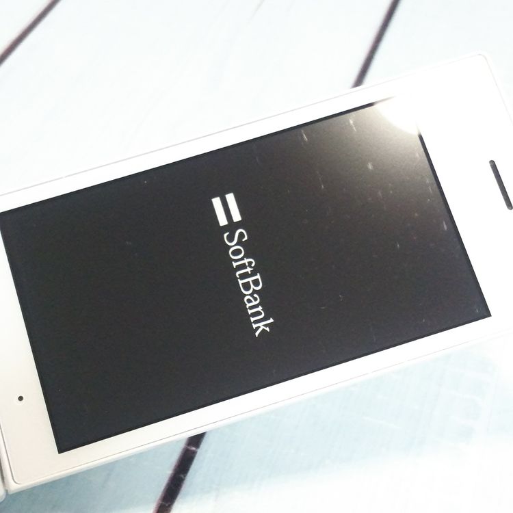 SoftBank ������ DIGNO�������� 501KC �ۥ磻��  818