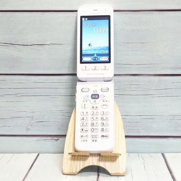 docomo �ٻ��� �餯�餯�ۥ� F-01M �ۥ磻��  964
