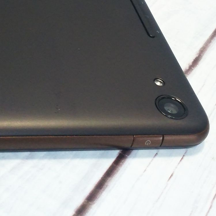 au KYOCERA Qua tab QZ8 �⥫�֥�å� KYT32  641