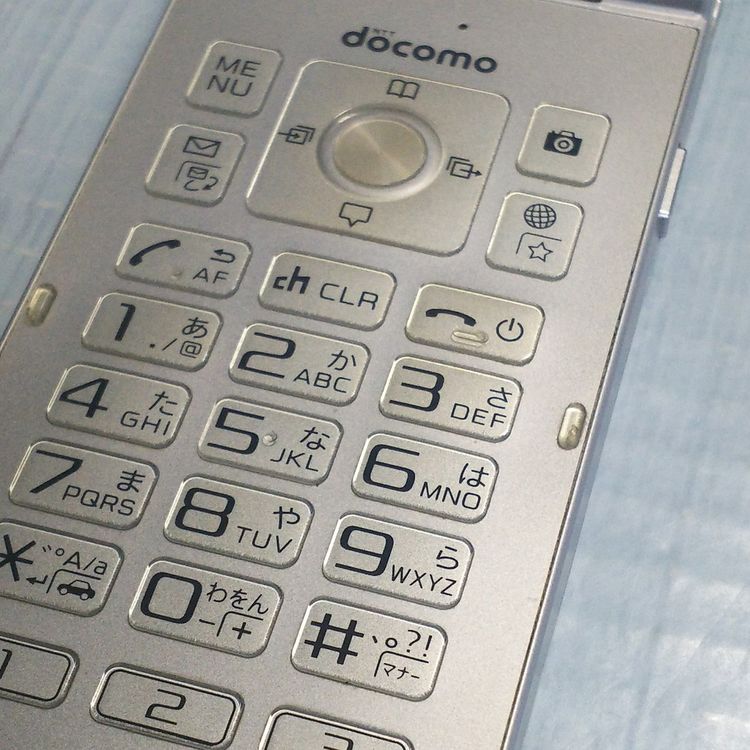 docomo arrows �ٻ��� �������� F-03L ����С�  062