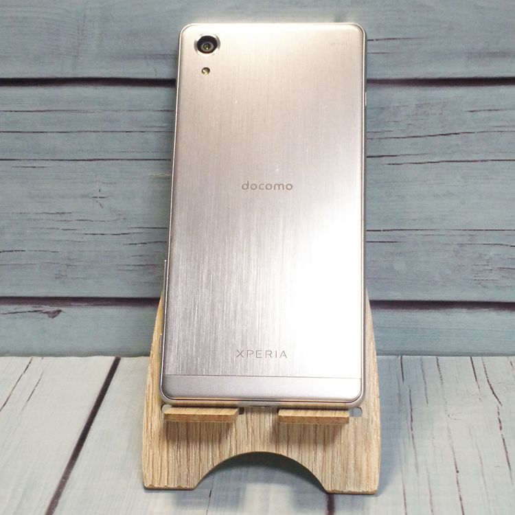 docomo Xperia X Performance SO-04H �ۥ磻�� ����С�  895