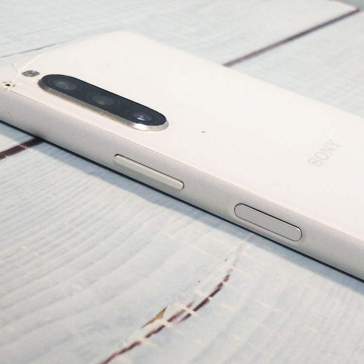 docomo Xperia 10 II SO-41A �ۥ磻�� [������]  287