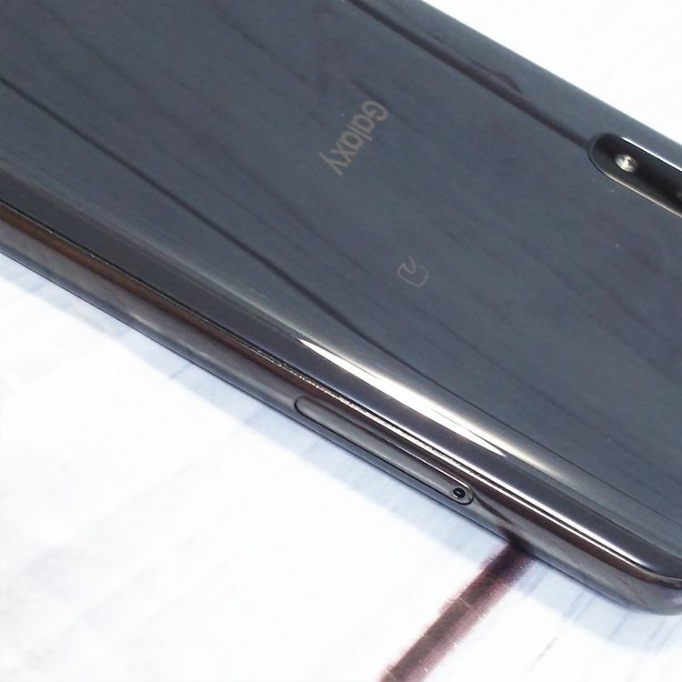 au Galaxy A20 SCV46 Black  410