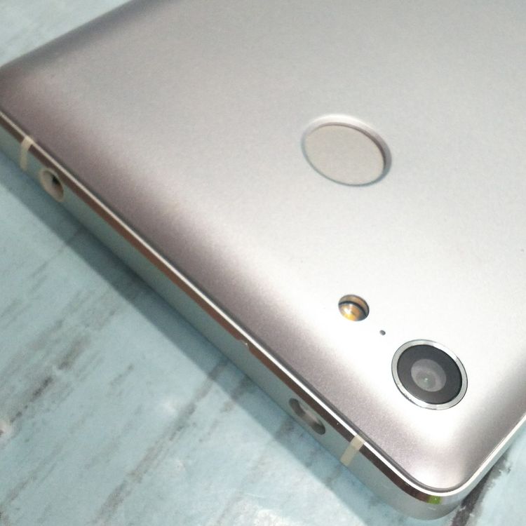 FREETEL RAIJIN �ۥ磻�� ���  958