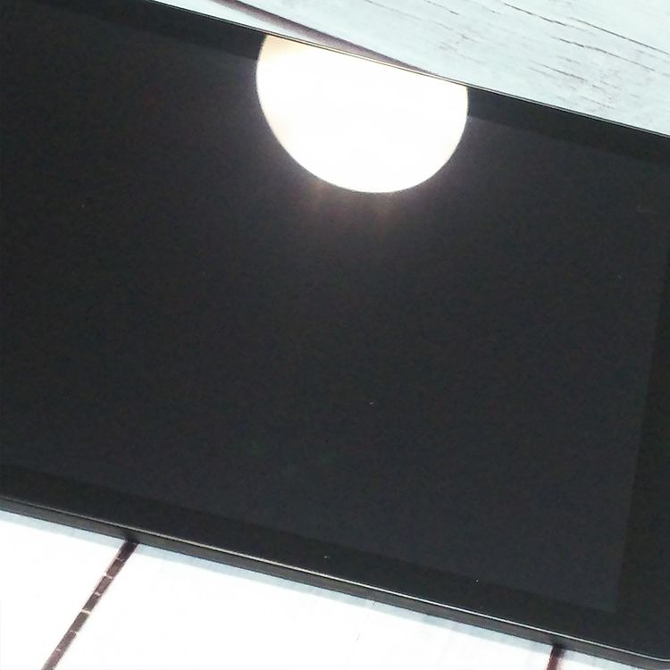 au KYOCERA Qua tab QZ8 �⥫�֥�å� KYT32  709
