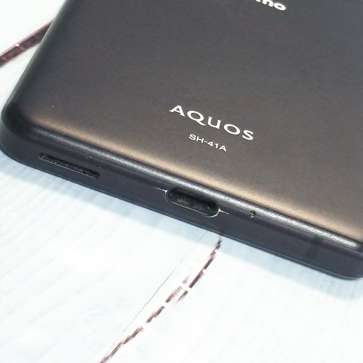 docomo AQUOS sense4 SH-41A ֥å  084