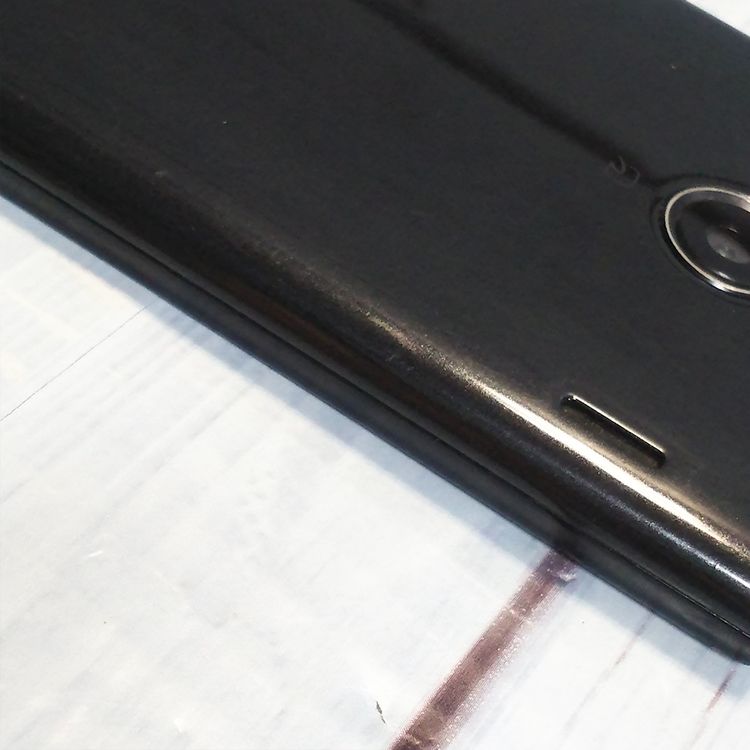 KYOCERA au URBANO V03 (KYV38) �֥�å�  775