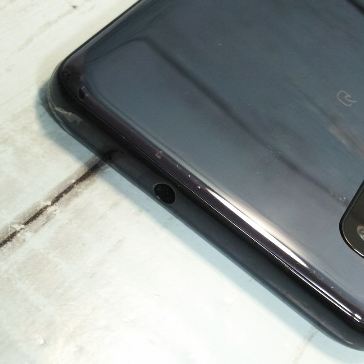 au Galaxy A21 SCV49 �֥�å�  592