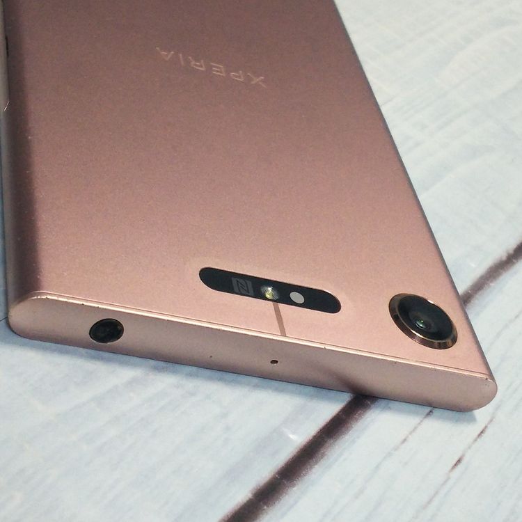 SoftBank Xperia XZ1 701SO �������ʥ� �ԥ�  326