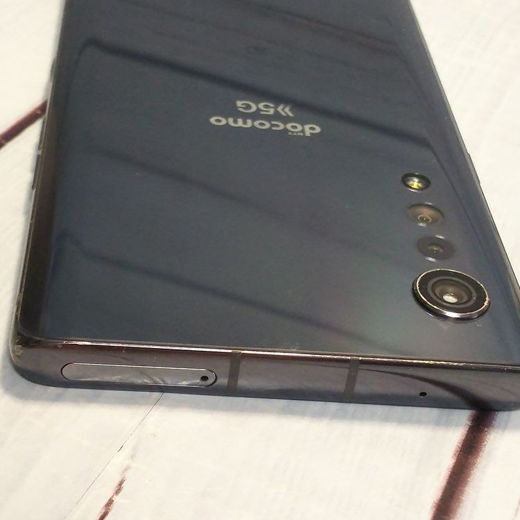 docomo LG VELVET L-52A �������饰�졼 [������]  689