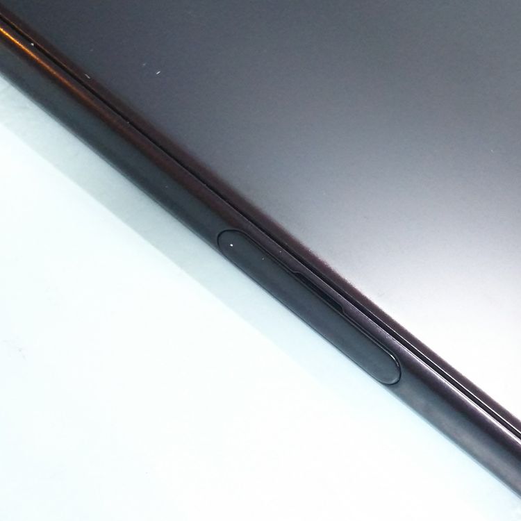 SONY Xperia XZ SOV34 au  �ߥͥ��֥�å� Black  330