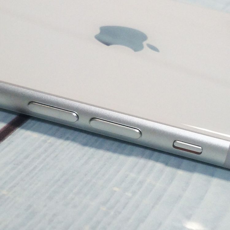 SoftBank iPhone8 64GB ����С�  160
