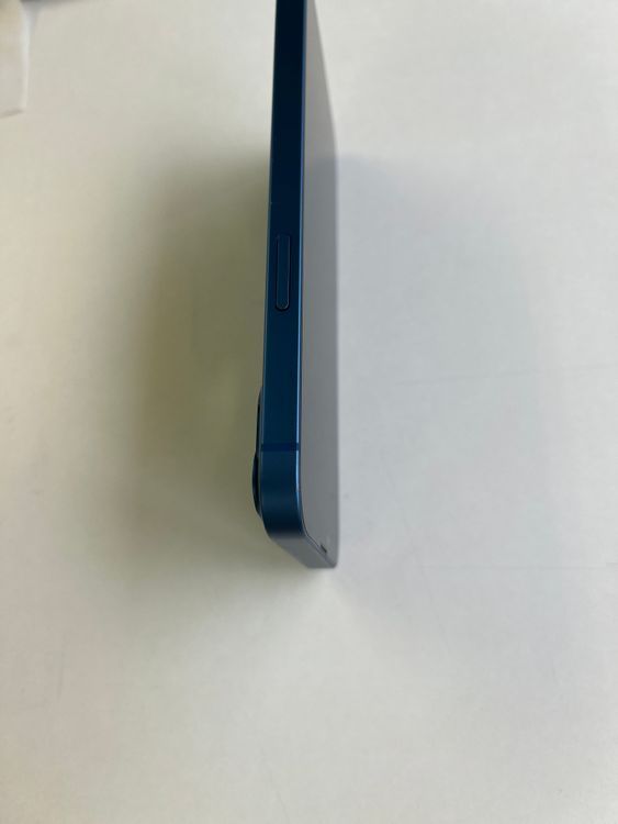  iPhone 13 256GB ֥롼 Хåƥ꡼84% MLNM3J/A - 6241