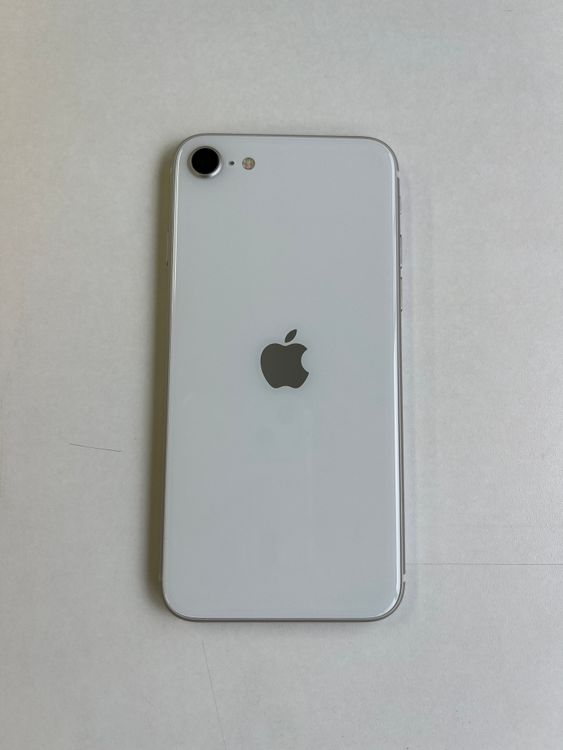 ���� iPhone SE (��3����) 64GB �������饤�� �Хåƥ꡼100% - 2465