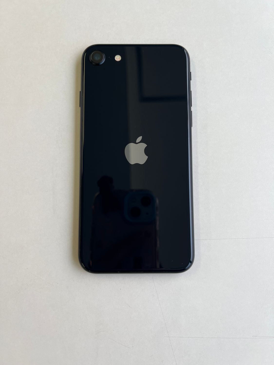 ムスビー｜美品 iPhone SE (第3世代) 64GB ミッドナイト バッテリー91