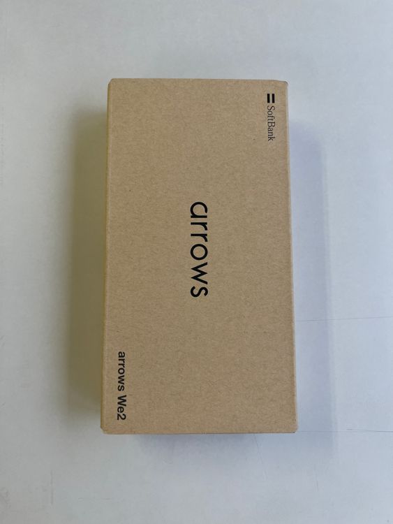 Arrows We2 �饤�ȥ���� 64GB  FNSAB3 ����.̤���� SIM�ե꡼