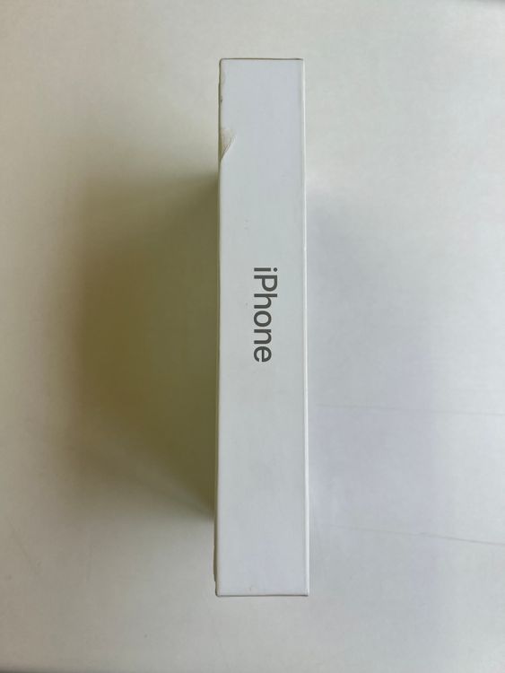 ̤���� iPhone 16 Pro 128GB �ʥ���������˥��� �Хåƥ꡼100%-3194