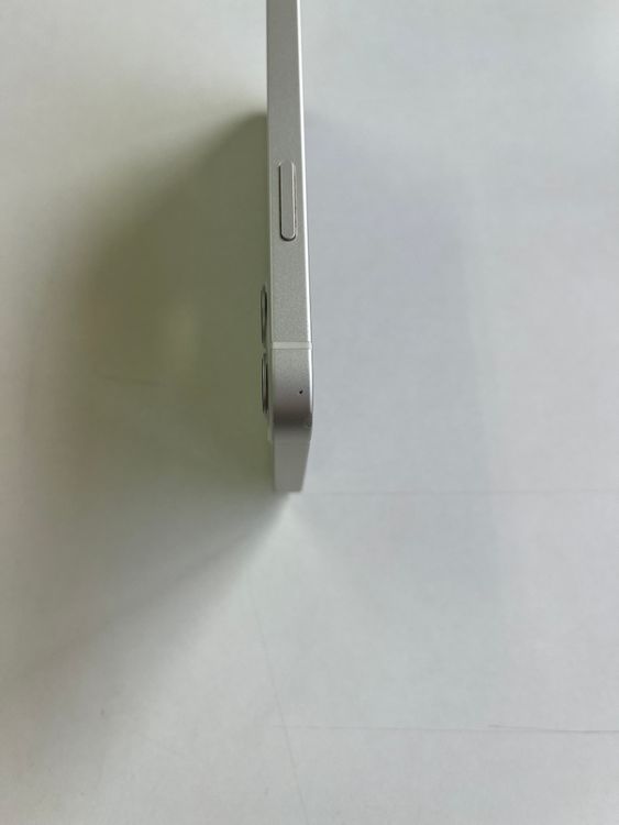 ���� iPhone 12 mini 128GB �ۥ磻�� �Хåƥ꡼75% - 9334