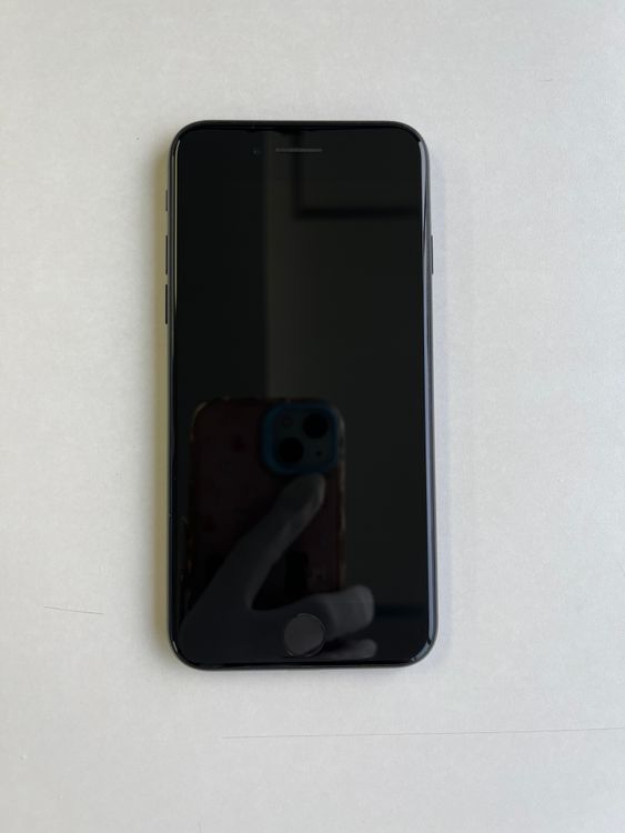 ���� iPhone SE (��3����) 64GB �ߥåɥʥ��� �Хåƥ꡼86% - 2075