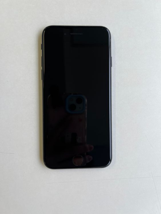 ���� iPhone SE (��2����) 64GB �֥�å� �Хåƥ꡼78%- 9890