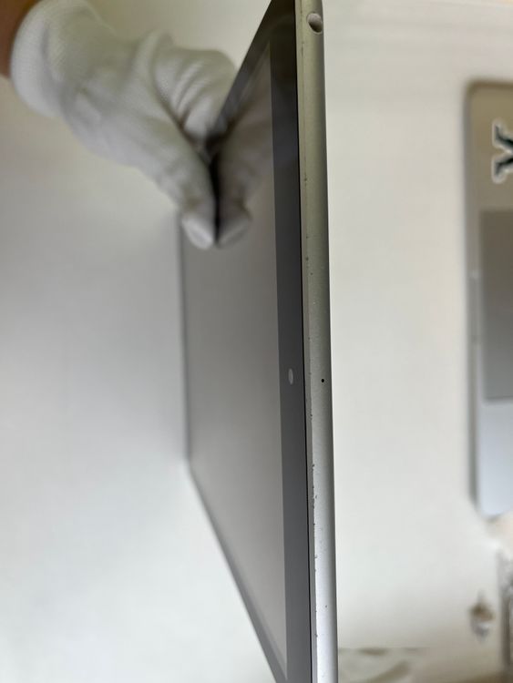 ���� iPad (��9����) 64GB ����С� MK2L3J/A - KMR9
