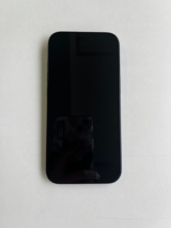 ���� iPhone 15 128GB �֥�å� �Хåƥ꡼84% MTMH3J/A - 8844