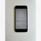 ���� iPhone SE (��3����) 64GB �������饤�� �Хåƥ꡼92%  - 6988