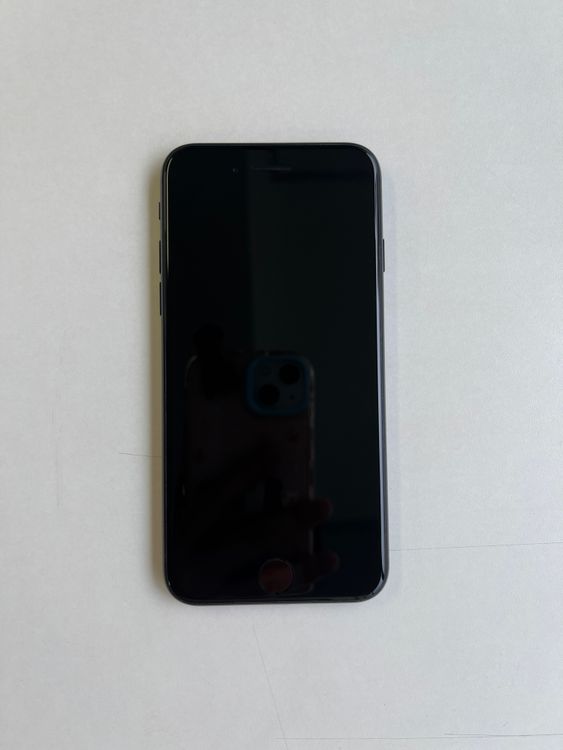���� iPhone SE (��2����) 64GB �֥�å� �Хåƥ꡼81% - 3541
