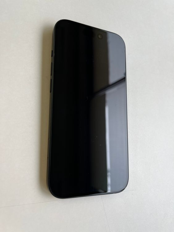 ���� iPhone 15 128GB �֥�å� �Хåƥ꡼84% MTMH3J/A - 9333