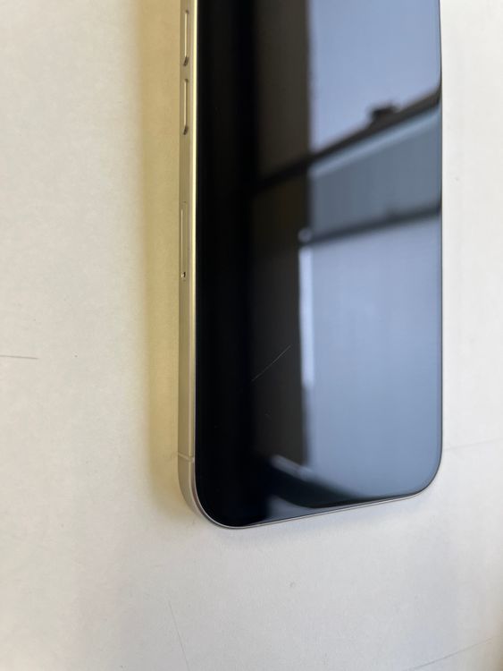 ���� iPhone 15 Pro 128GB �ۥ磻�ȥ����˥��� �Хåƥ꡼94%- 1485