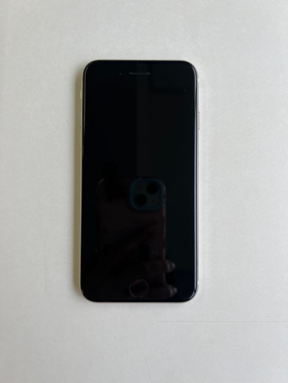 ���� iPhone SE (��3����) 128GB �������饤�� �Хåƥ꡼80% - 4850