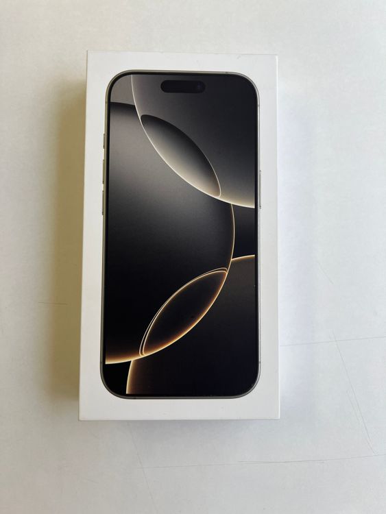 ̤���� iPhone 16 Pro 128GB �ʥ���������˥��� �Хåƥ꡼ - 3194