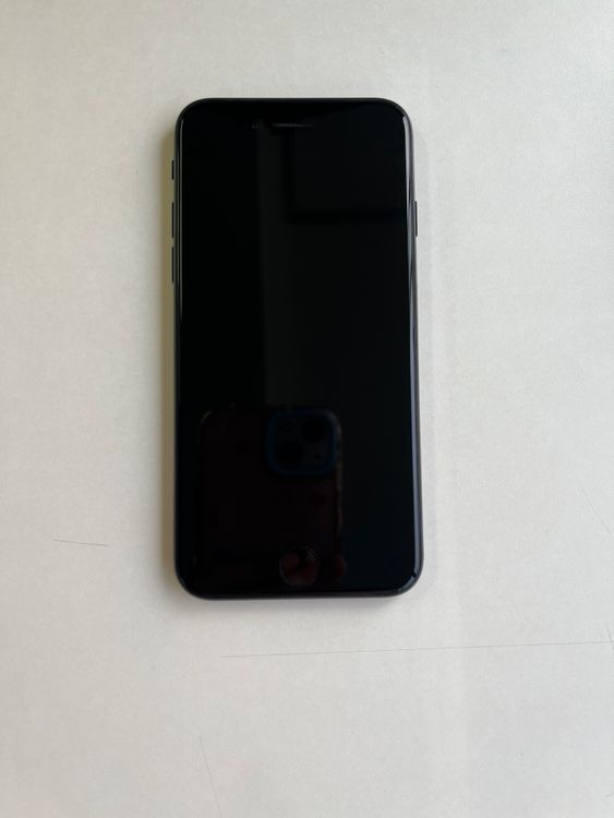 ���� iPhone SE (��3����) 64GB �ߥåɥʥ��� �Хåƥ꡼90% - 4609