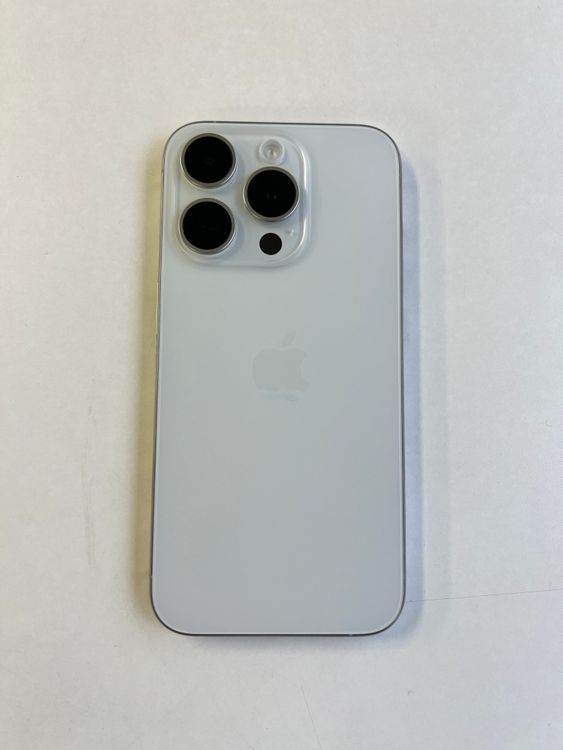 ���� iPhone 15 Pro 128GB �ۥ磻�ȥ����˥��� �Хåƥ꡼94%- 1485
