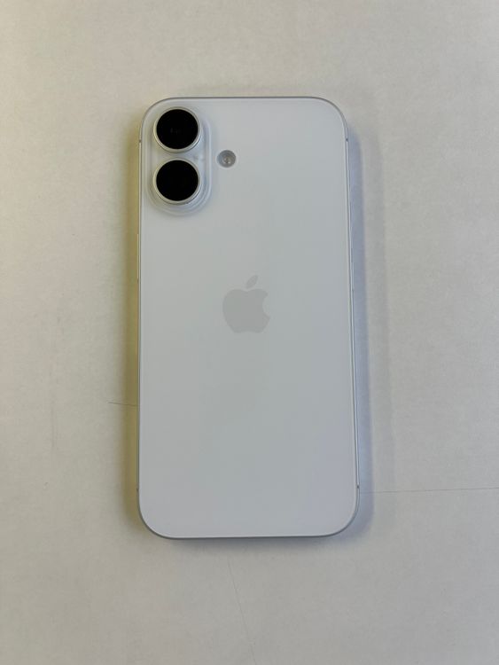 ���� iPhone 16 128GB �ۥ磻�� �Хåƥ꡼93% MYDR3J/A - 9639