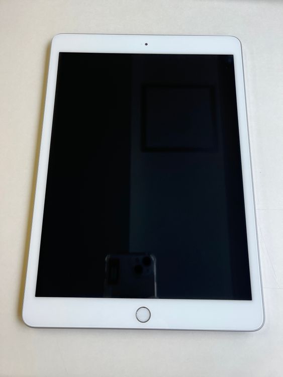  iPad 8 32GB С Хåƥ꡼85% MYLA2J/A