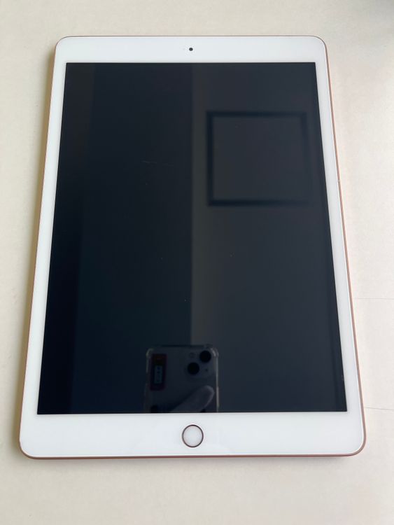  iPad 8 32GB  Хåƥ꡼100% MYLC2J/A - Q1GF