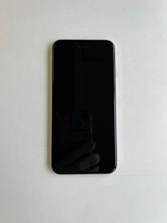 ���� iPhone SE (��3����) 128GB �������饤�� �Хåƥ꡼87% - 2468