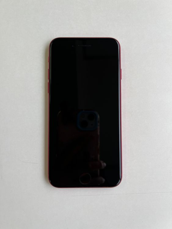 ���� iPhone SE (��3����) 64GB RED �Хåƥ꡼82% - 0201