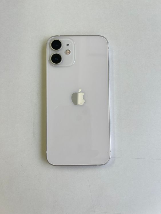 ���� iPhone 12 mini 64GB �ۥ磻�� �Хåƥ꡼100% - 0107