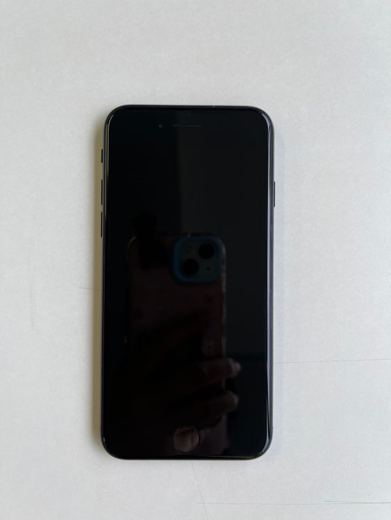 ���� iPhone SE (��3����) 64GB �ߥåɥʥ��� �Хåƥ꡼85% - 2547