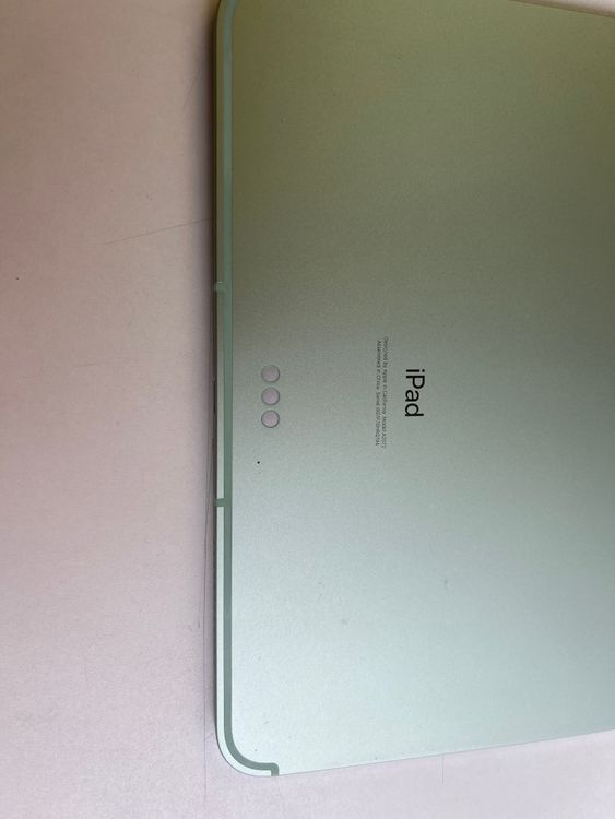 ���� iPad Air (��4����) 64GB ���꡼�� MYH12J/A - 8434