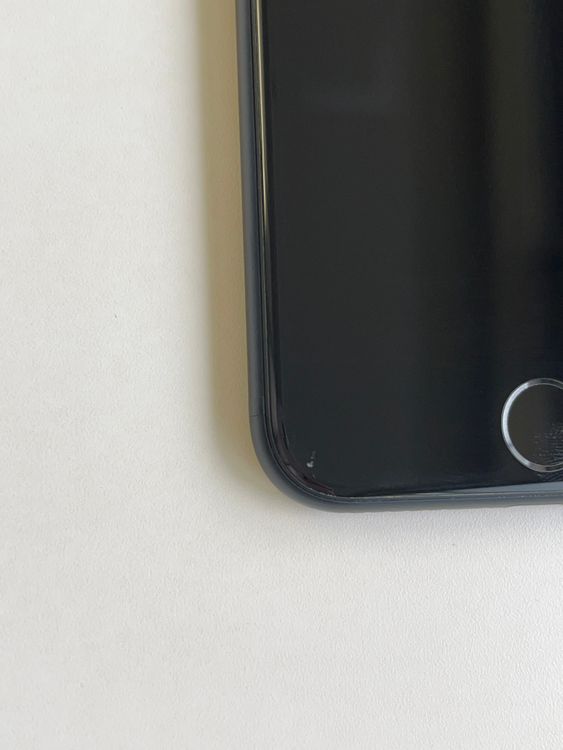 ���� iPhone SE (��3����) 64GB �ߥåɥʥ��� �Хåƥ꡼81% - 1039