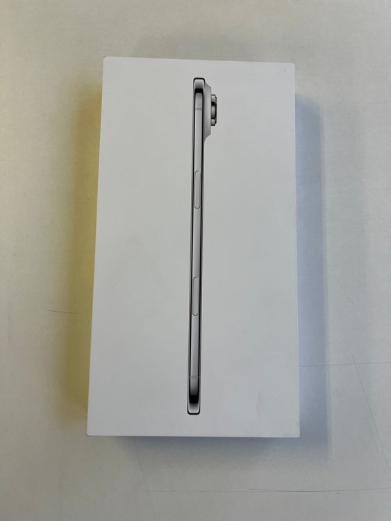 ̤������ iPhone Air 256GB ���饦�ɥۥ磻�� MG284J/A - 8832
