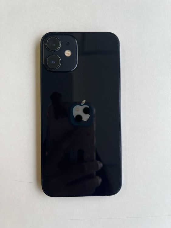 ���� iPhone 12 mini 64GB �֥�å� �Хåƥ꡼75% - 3915