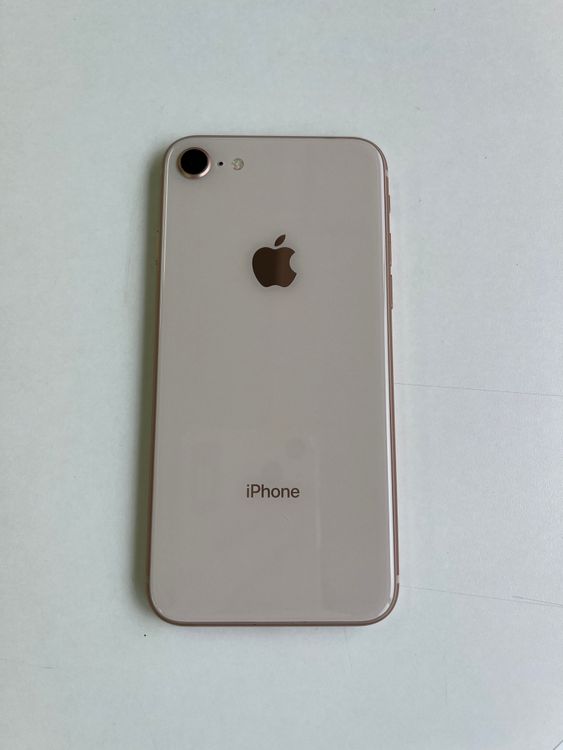  iPhone 8 64GB  Хåƥ꡼90% NQ7A2J/A - 090445