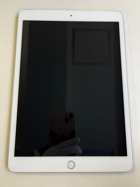  iPad 8 32GB С MYMJ2J/A