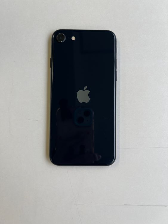 ���� iPhone SE (��3����) 128GB �ߥåɥʥ��� �Хåƥ꡼79% - 1055